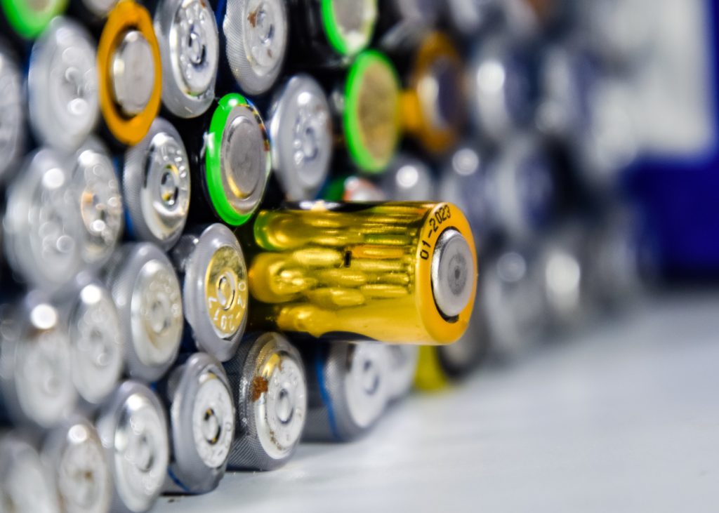 Утилизация батареек: как не навредить природе и даже извлечь пользу?